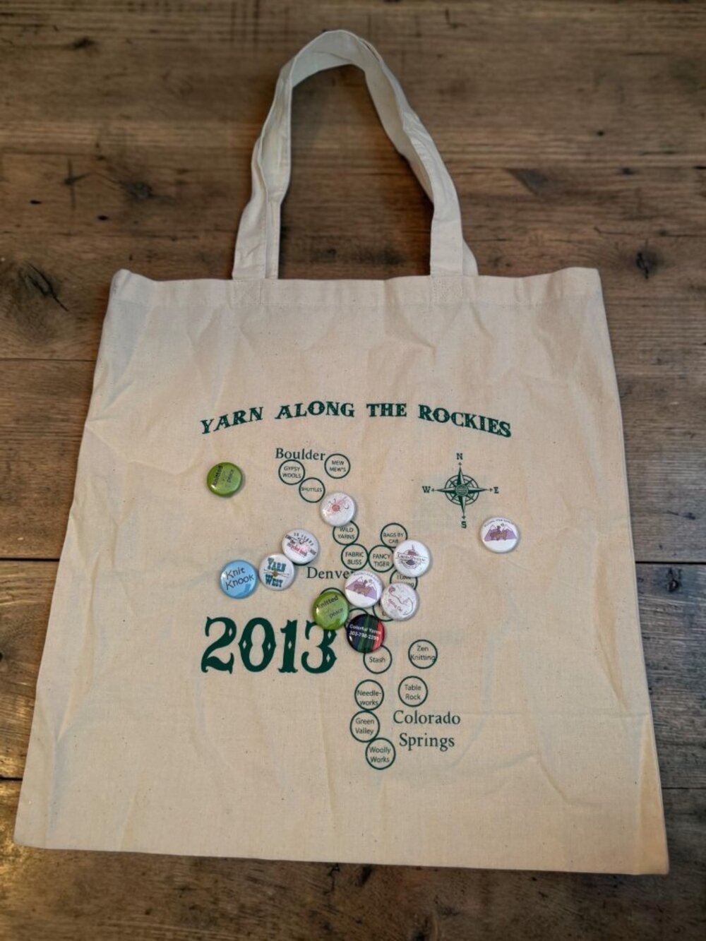 Yarn Along The Rockies 2013 Canvas Tote Bag With Pins Knitting Event Souvenir Na